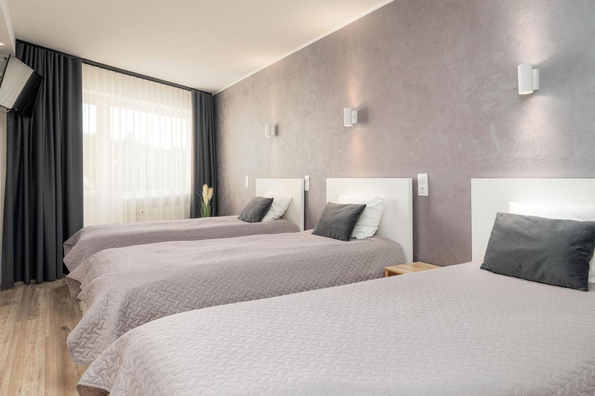 Hotel Vesiroos Пярну Екстер'єр фото